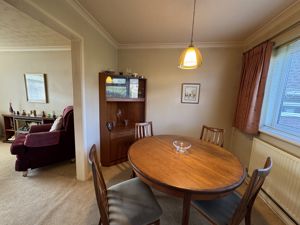 DINING AREA- click for photo gallery